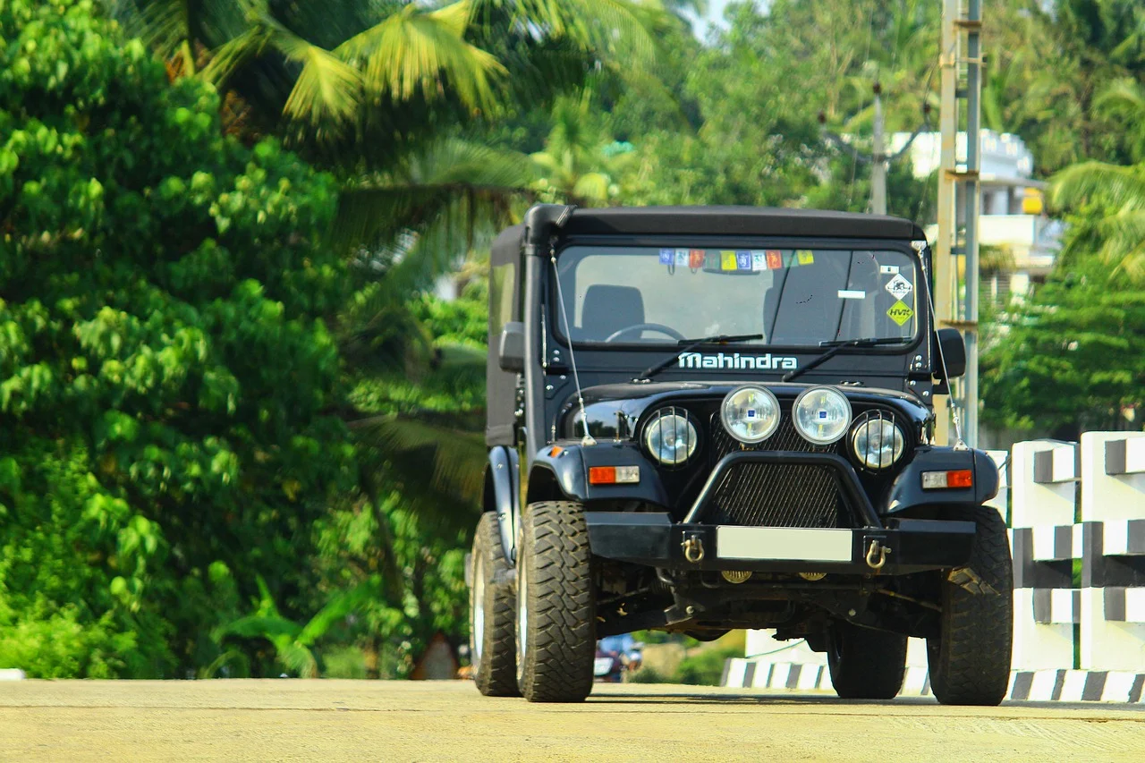 mahindra thar new model on road price and features